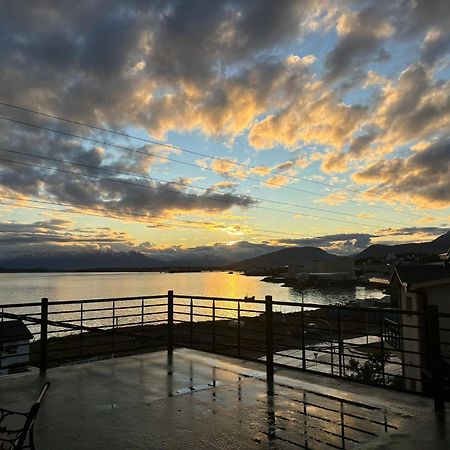 Balcones del Beagle Apart Ushuaia Esterno foto