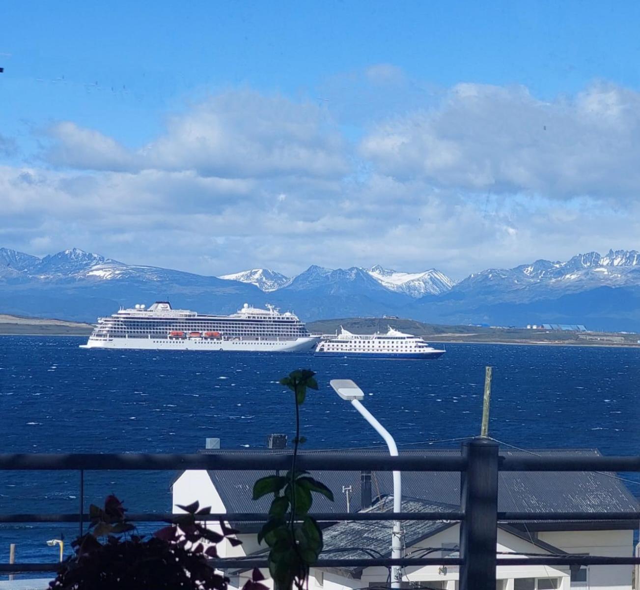 Balcones del Beagle Apart Ushuaia Esterno foto