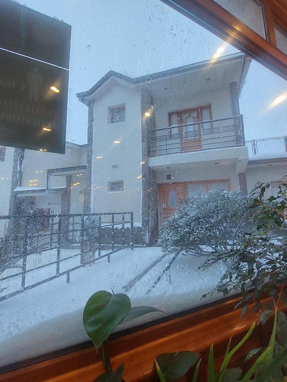 Balcones del Beagle Apart Ushuaia Esterno foto