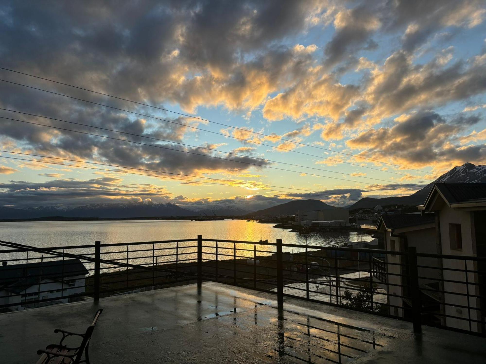 Balcones del Beagle Apart Ushuaia Esterno foto